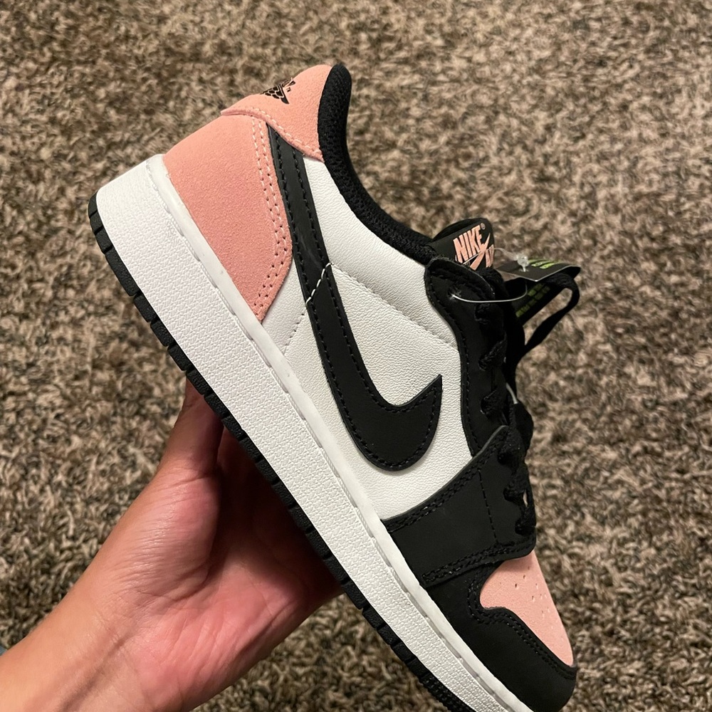 AIR JORDAN 1 RETRO LOW OG (GS)